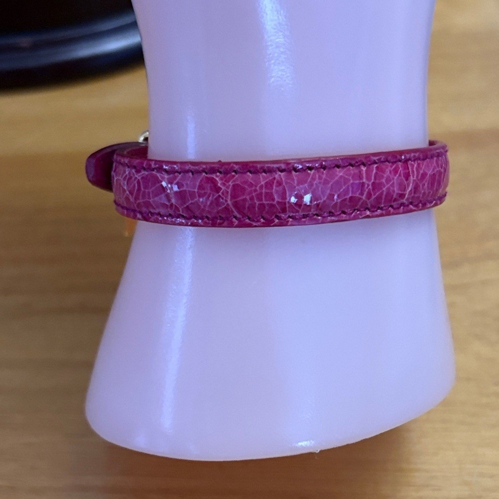 Miu Miu Pink Crackle Leather Bracelet Gold Buckle Heart Charm 6.5-7.5″
