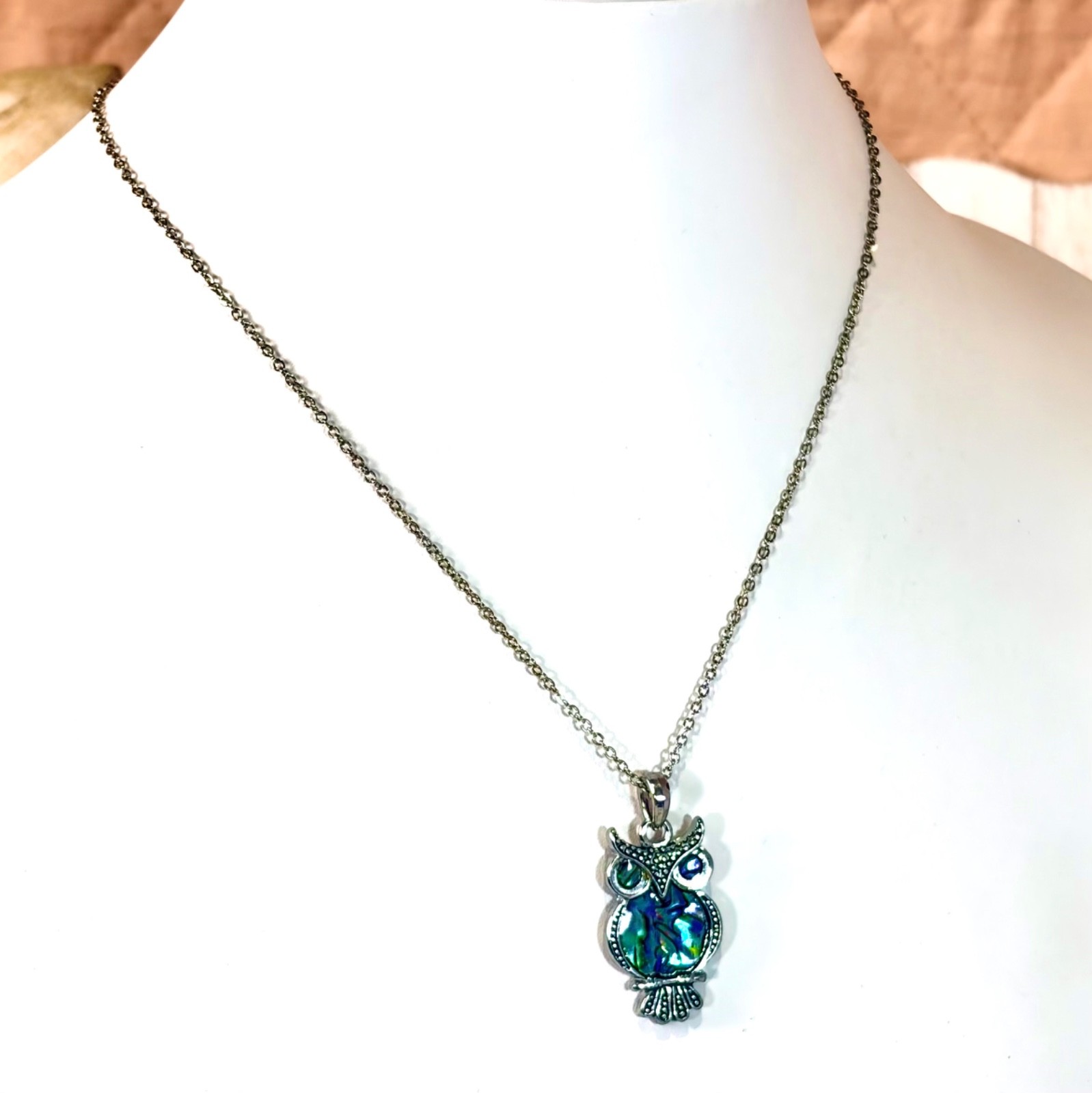 Cute Iridescent Abalone Shell Owl Pendant Necklace With Hinged Box