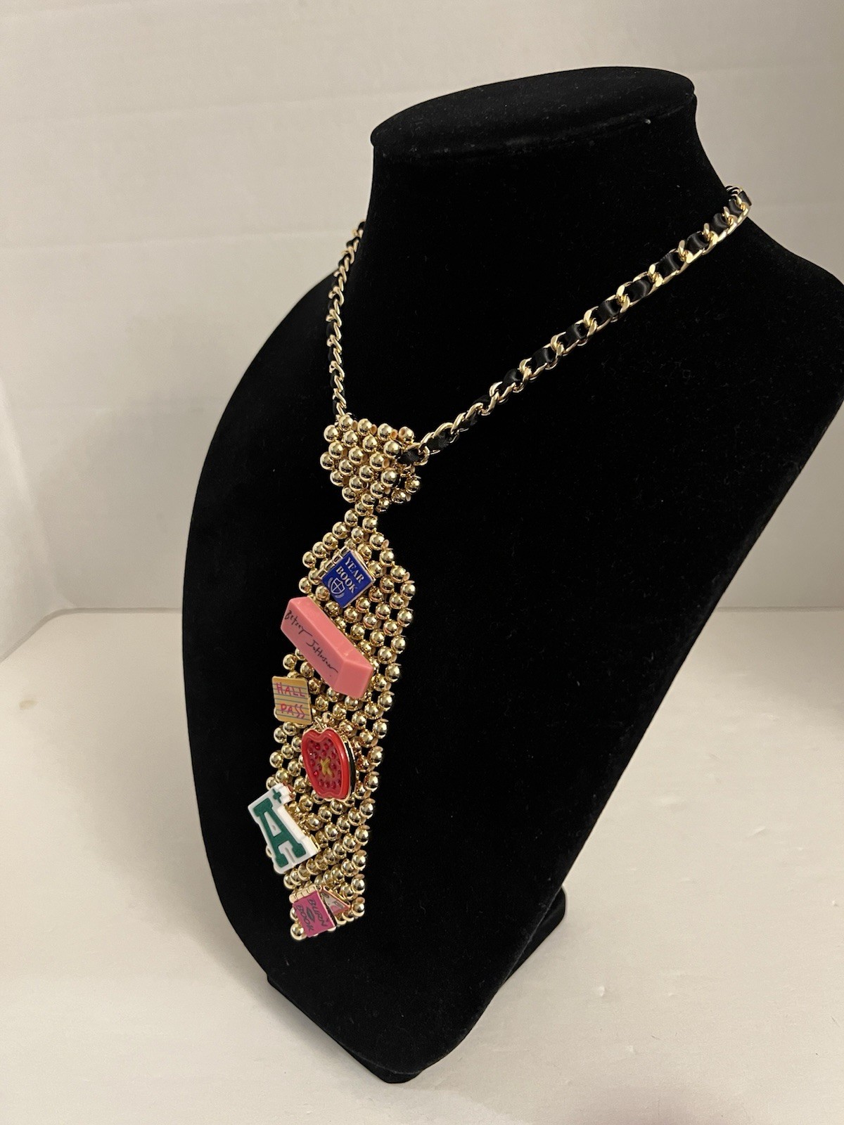 Betsey Johnson Necklace Gold Tone Chain Best In Class Detachable Brooch Tie NWT