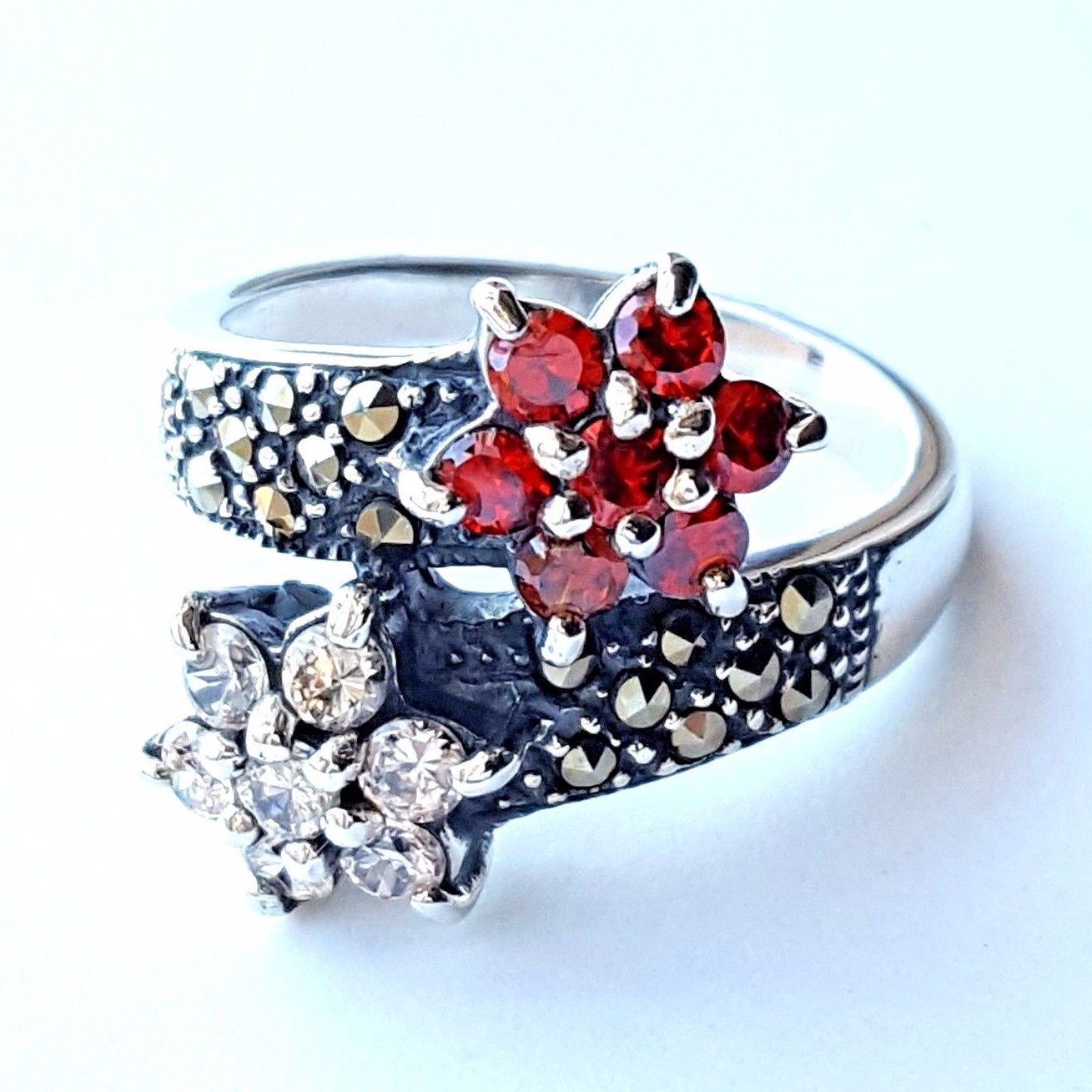 (SIZE 6,7,8,9) TWO FLOWERS RING Garnet & White CZs Marcasite 925 STERLING SILVER