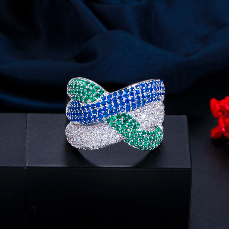 Shining Gold Plated Cubic Zirconia Adjustable Twist Ring for Women Wedding Party