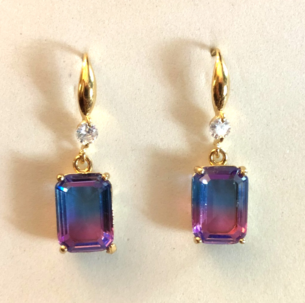 Gold Tone Simulated Bi-Color Fluorite Ombre & CZ Gemstone Earrings 1.25″ 1535
