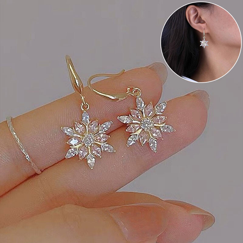 Total of Exquisite Delicate Minimalist Snowflake Shaped Alloy Dangle Earrings