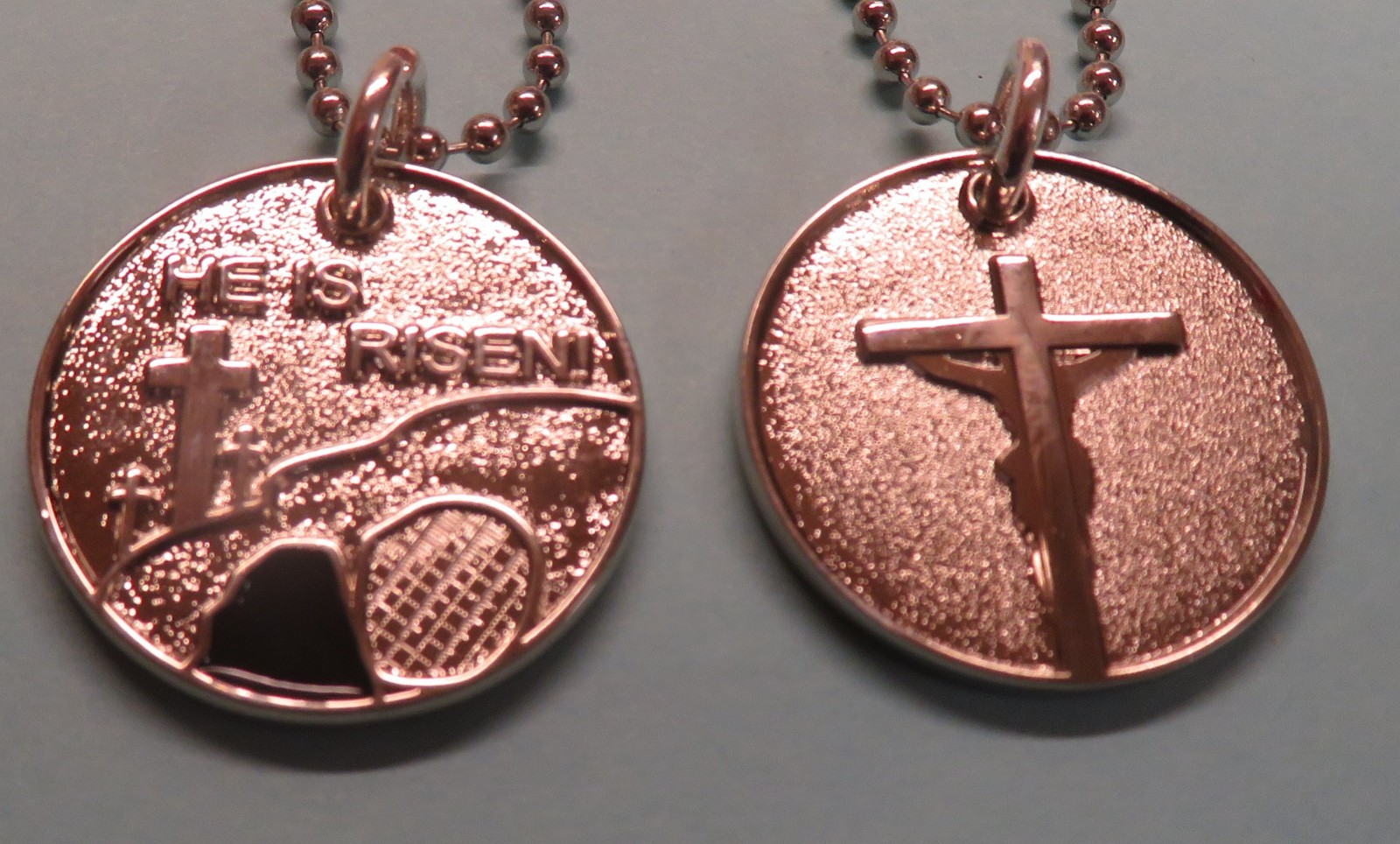EASTER / LENT Necklace Medallion Empty Tomb on one side, Christ On Cross on Back