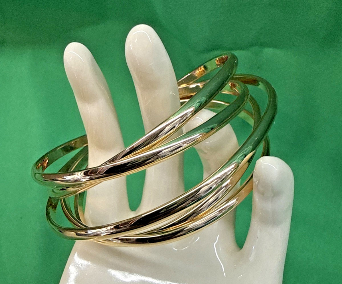 Gold Tone Fashion Cuff Bangle Bracelet Wavy