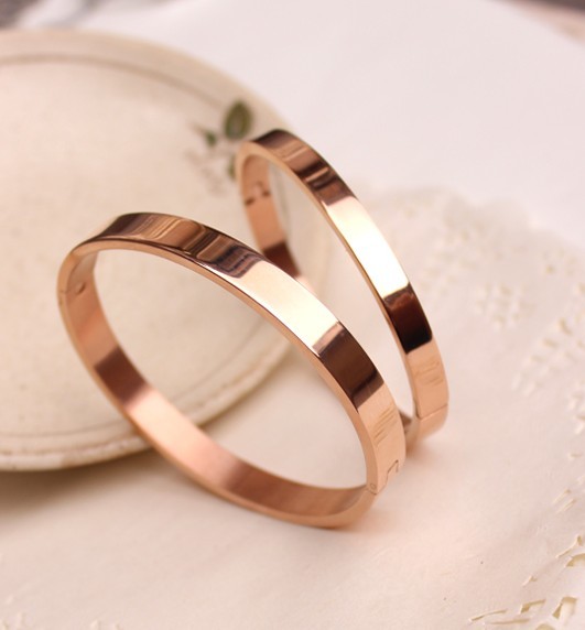 18K Rose Gold Filled Women’s Classic Plain Band Solid Bangle Bracelet Stunning
