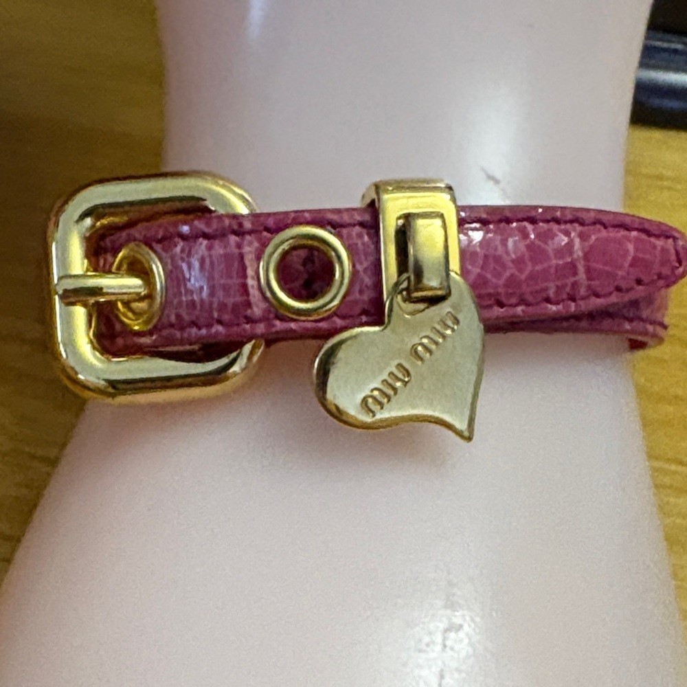 Miu Miu Pink Crackle Leather Bracelet Gold Buckle Heart Charm 6.5-7.5″