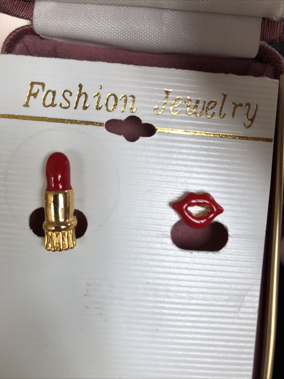 Mary Kay Exclusive Earring set Red LIPSTICK & LIP SHAPED STUD Pink box VINTAGE