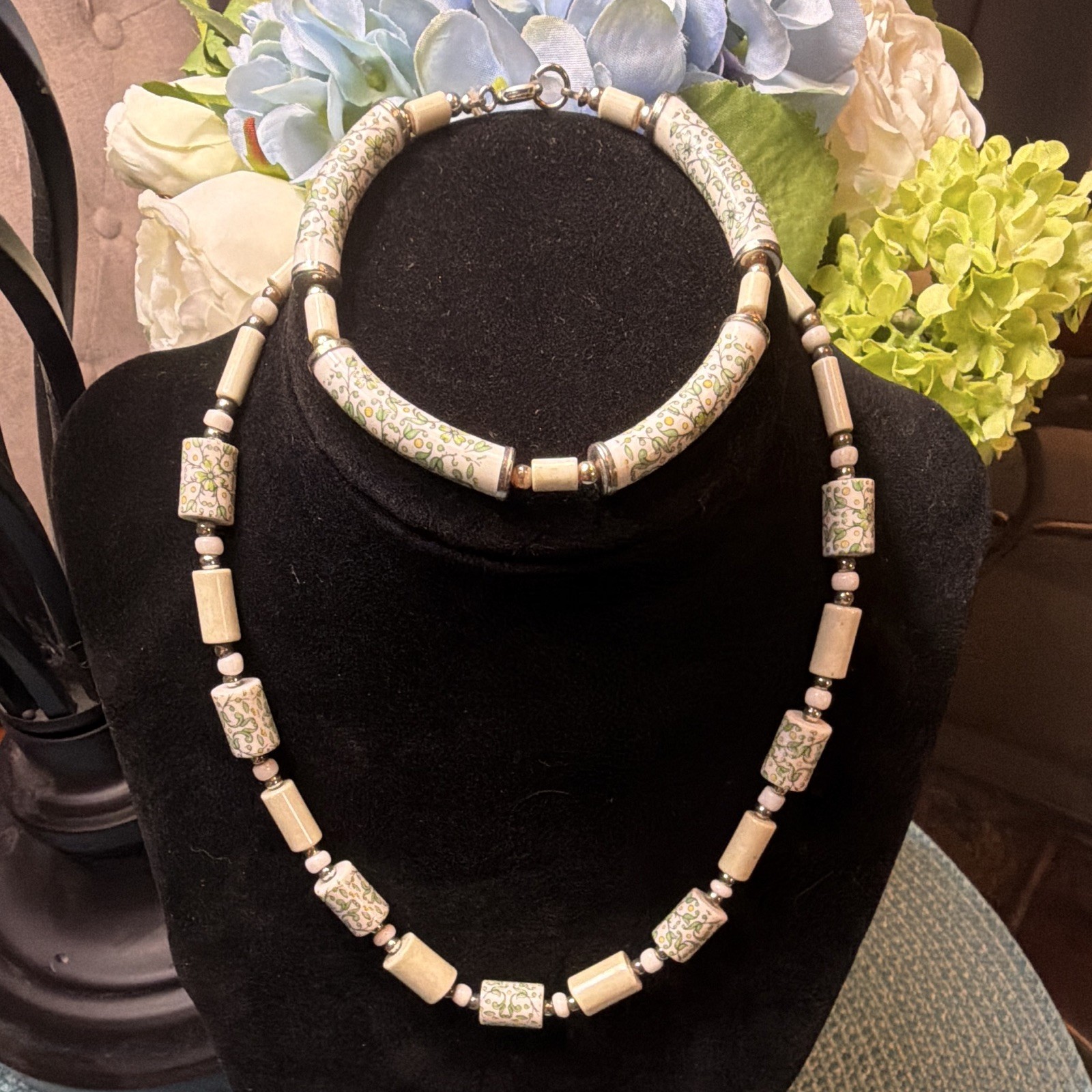 Multicolor Floral Beaded Necklace and Bracelet Ball/Bead Chain Hook Closure 15IN