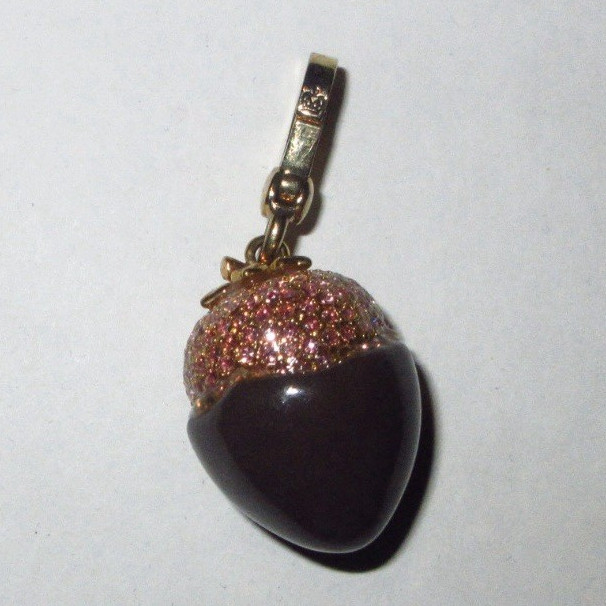 Juicy Couture Sparkling Chocolate Covered Strawberry