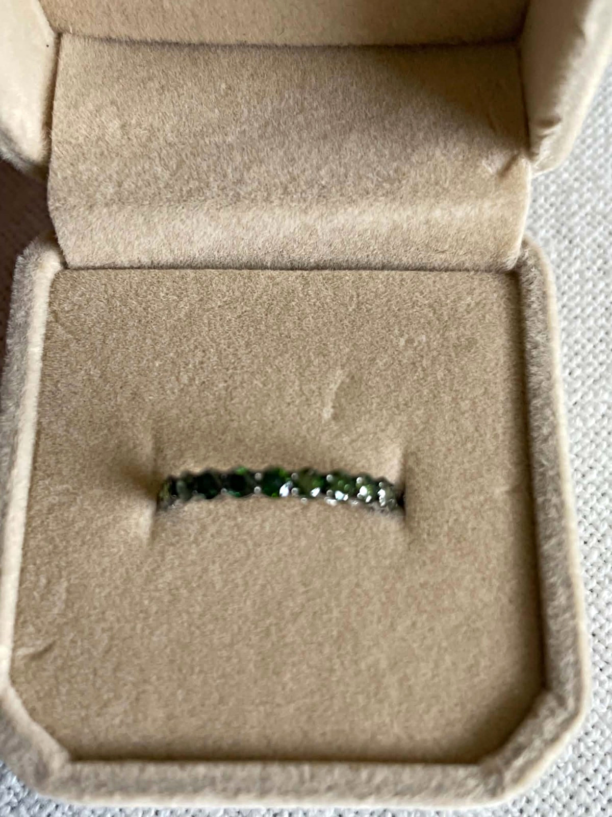 1 Carat Half Eternity Ring With Natural Green Diamond And 18k Japan White Gold