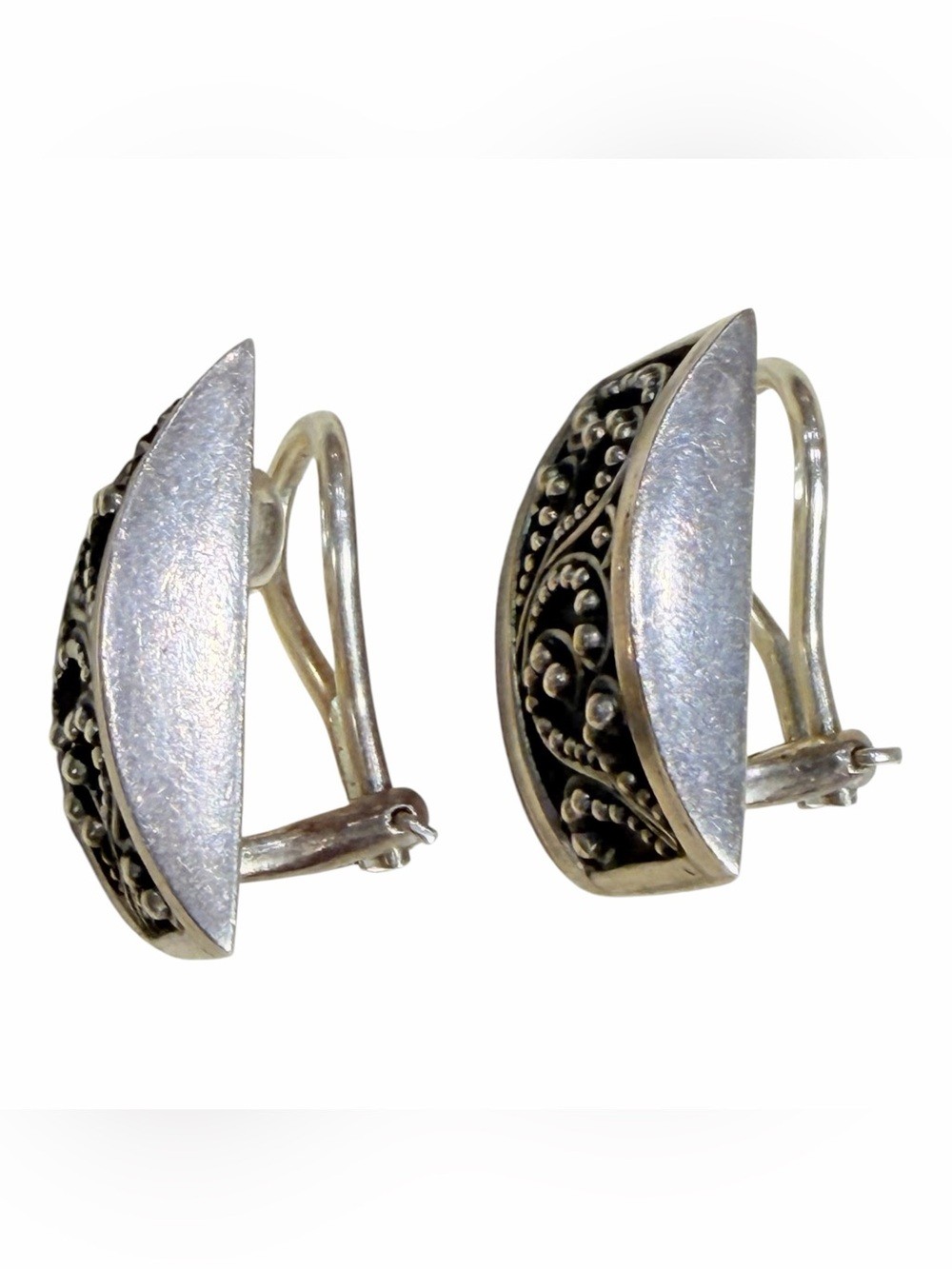 Lois Hill Handmade Sterling Silver Earrings Artisan 3/4” Indonesia Floral Vine