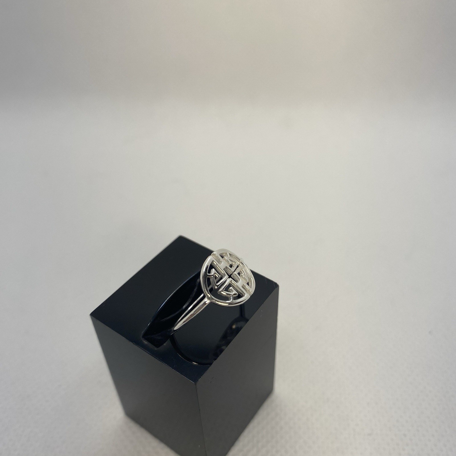 Sterling Silver Chinese Symbol “Lu” Ring Taoist Prosperity Stability SZ 5 OR 7