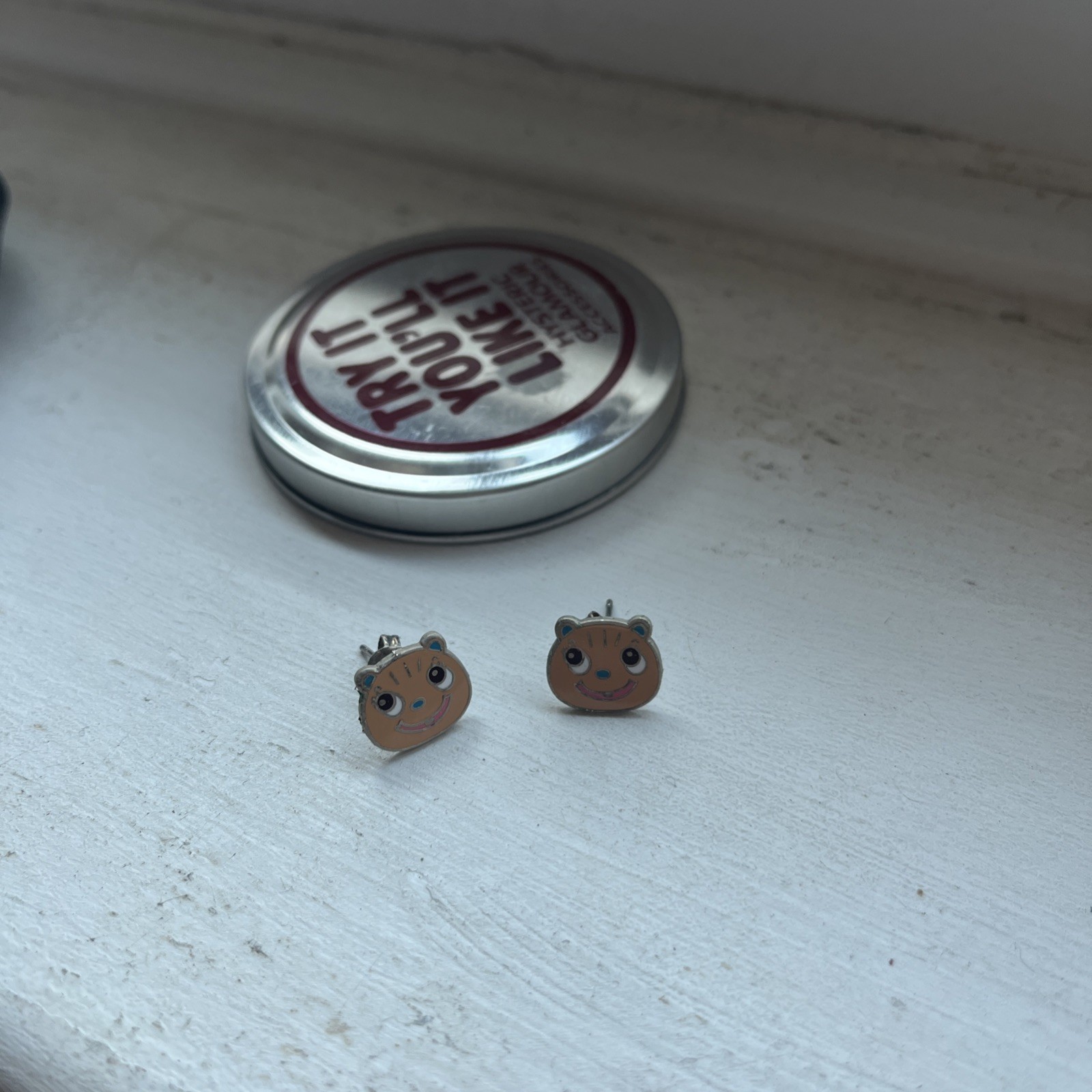 Vintage HYSTERIC GLAMOUR JAPAN silver colour chipmunk cute earrings
