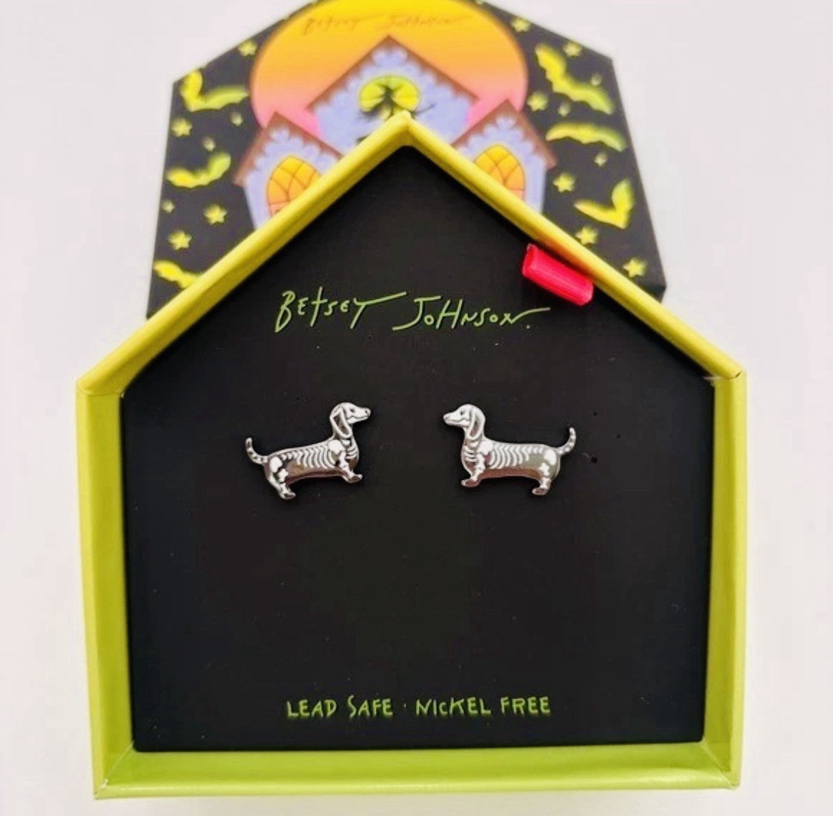 🖤🧡NIB Betsey Johnson Skeleton Dog Themed Earring Set