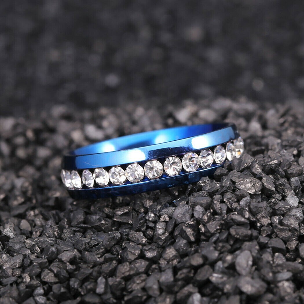 Stainless Steel Crystal Single Row Ring Fashion Round Stainless Steel Band