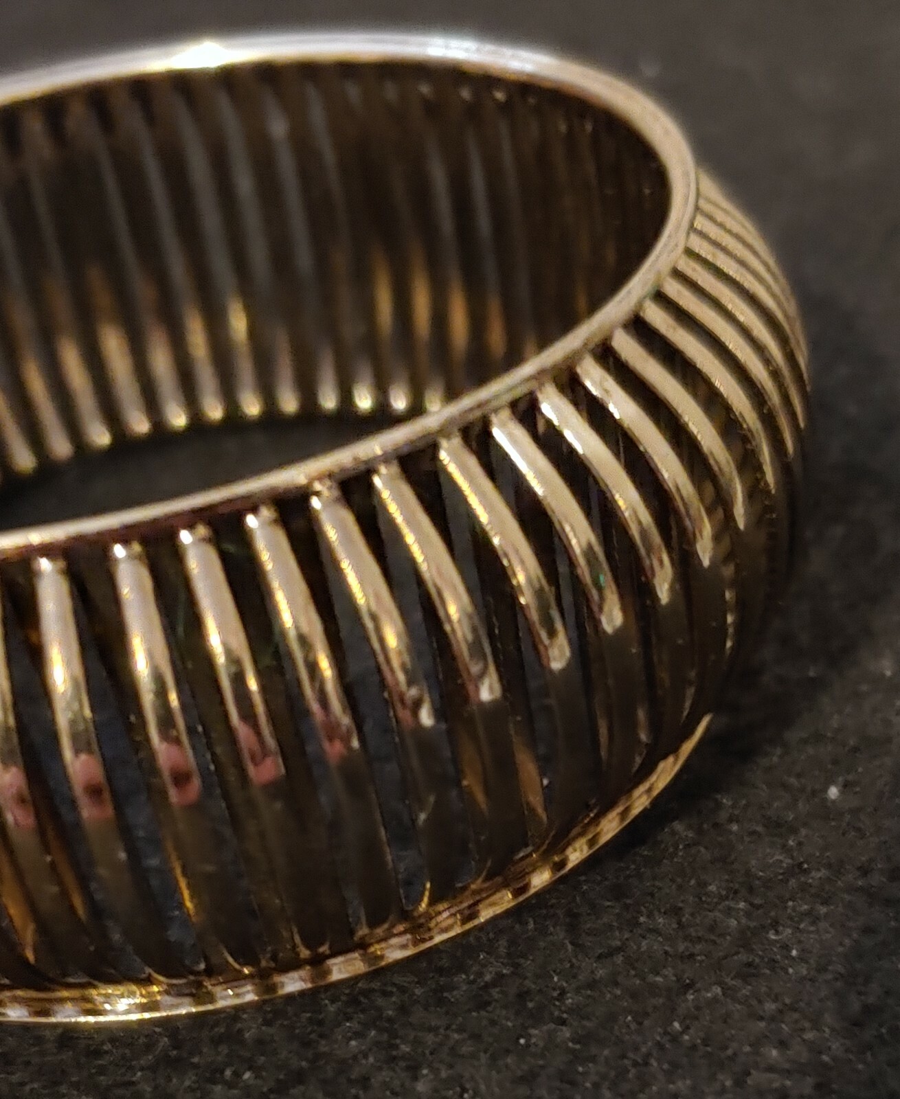 Bangle Bracelet ( Brass ) Ribbed as Shown – 1 1/8in Wide ( Inside Dia 2 1/2in )
