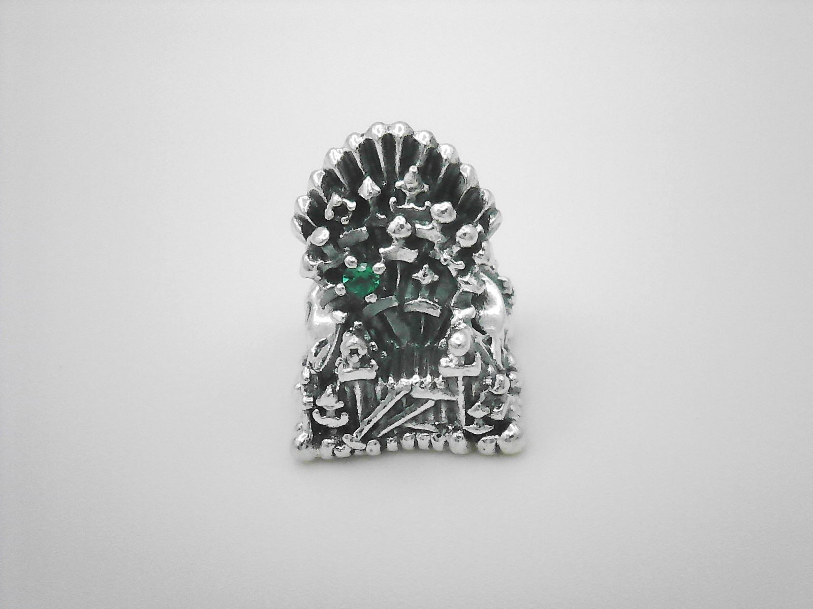 NEW! Authentic Pandora Game of Thrones Iron Throne Charm Green Crystal 792965C01