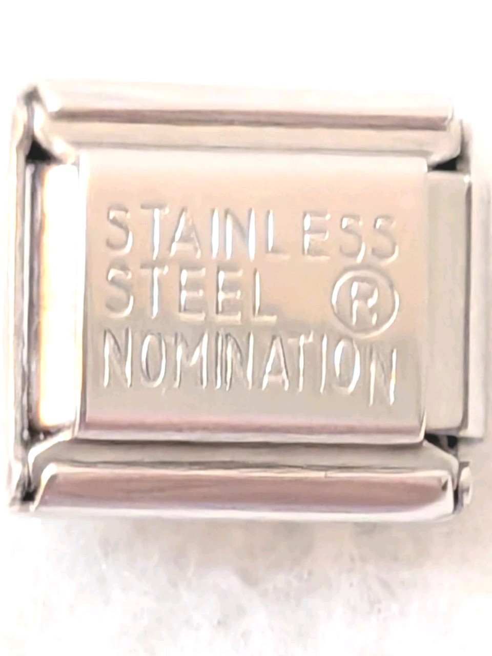 Authentic Nomination Gold 18k Symbol Classic Italian Charm Classic 9mm N107