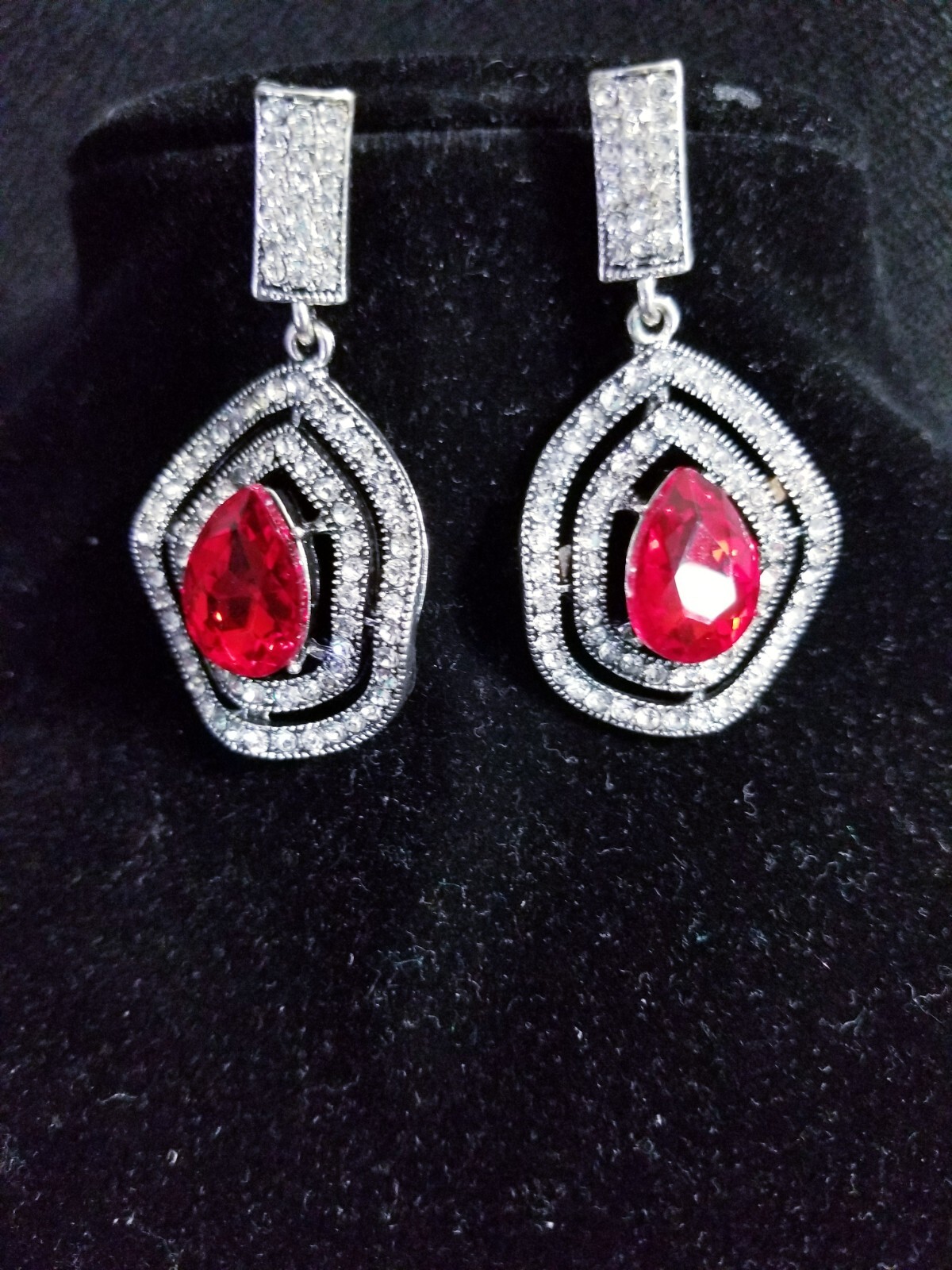 Bridesmaid Drop Dangle Chandelier Earrings 2.4 in Red Rhinestone Pageant Prom