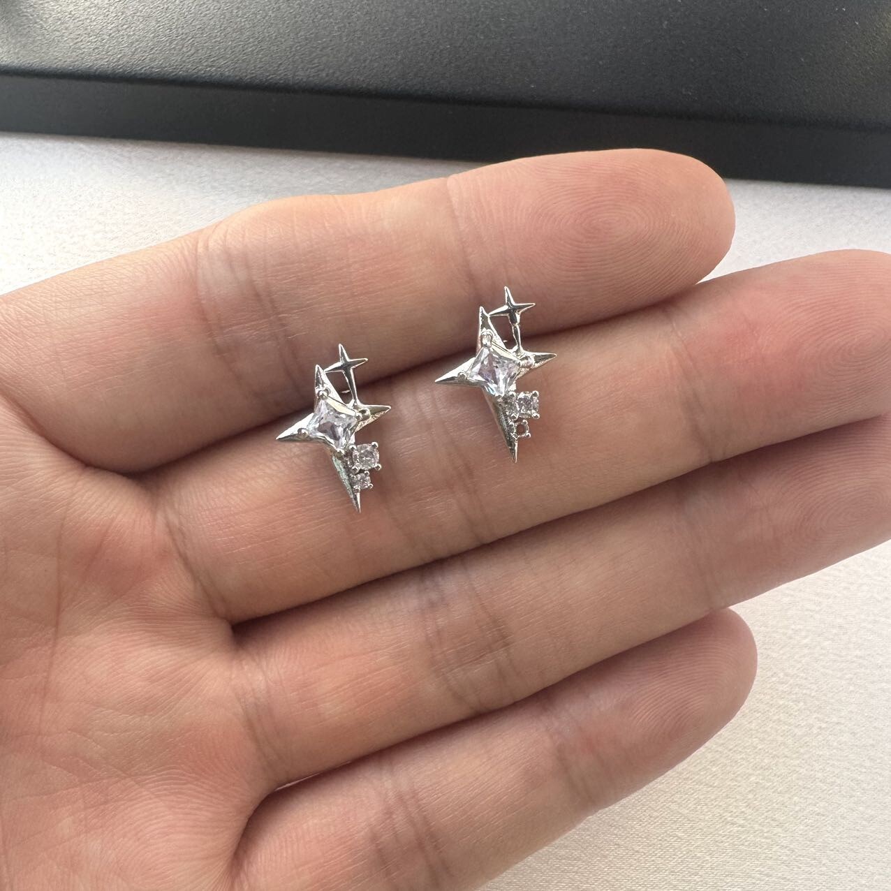 CZ Cubic Zirconia Star Stud Earrings for Men Women Hip Hop Unisex Style
