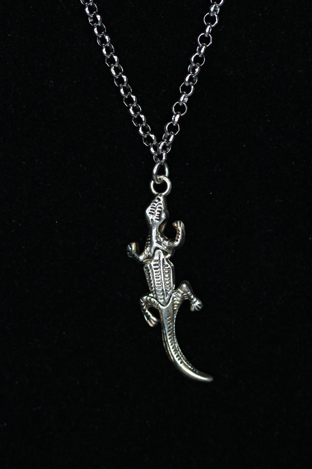 Lizard Necklace Silver Pewter Charm 1.5″ Pendant 3mm Stainless Chain 18″ Reptile