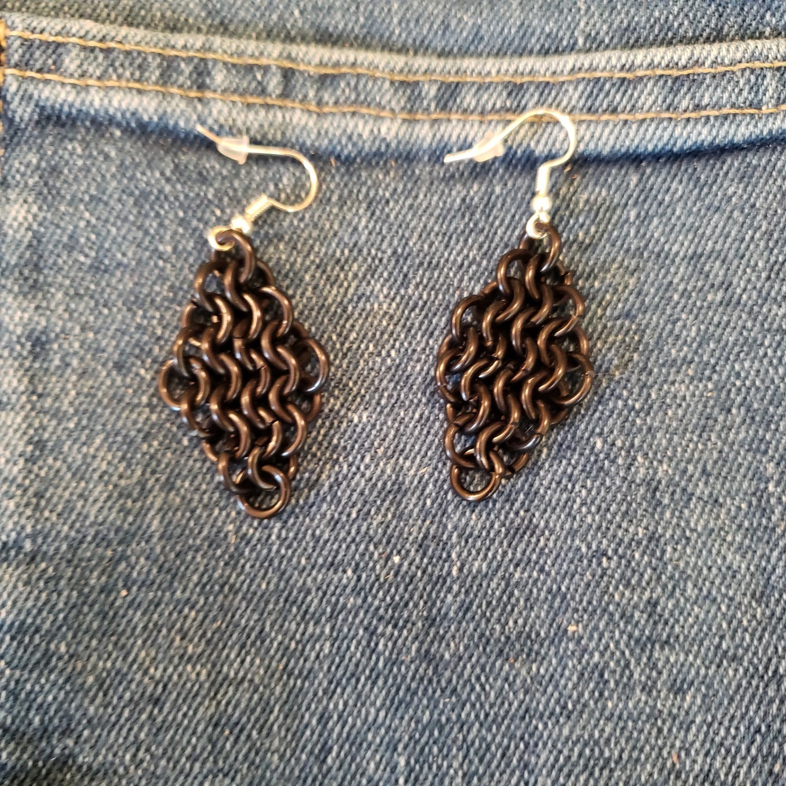Red, Silver & Black Dragon Scalemail Bracelet/Free Earrings