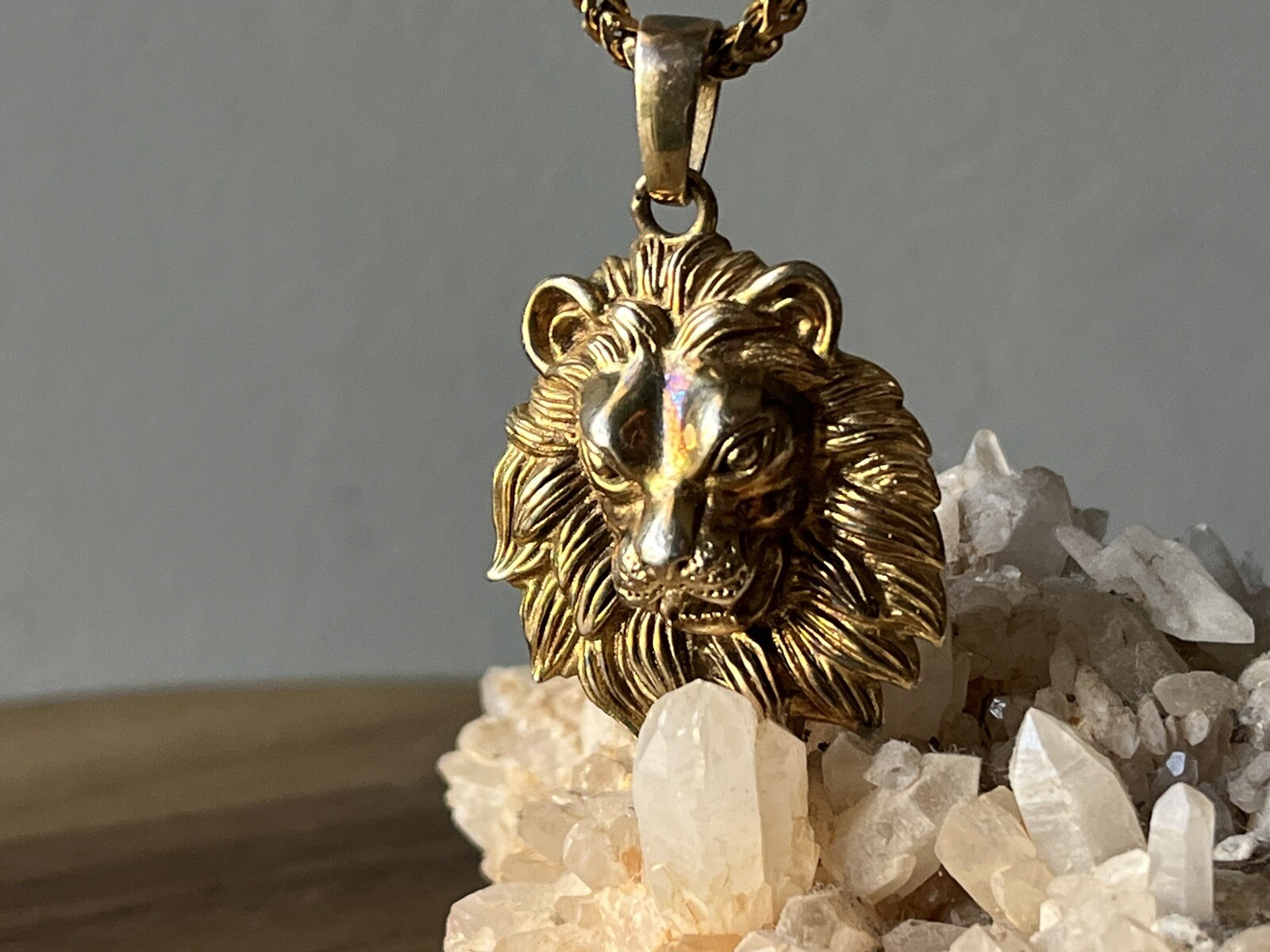 925 Plated GLD Lion Pendant And Chain