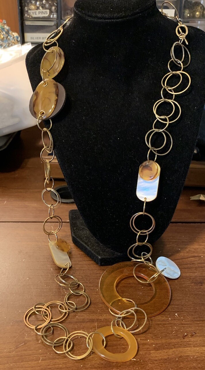Art Metal Circles Acrylic Tortoise Shell Necklace Adjustable Lobster Clasp