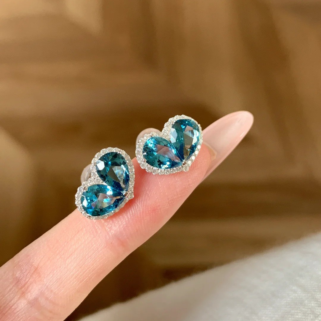New Heart Design London Blue Topaz Gems Women Charm Women Girl Stud Earrings