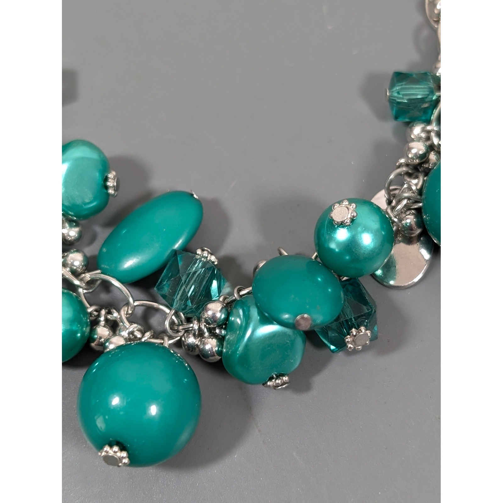 Green Beaded Statement Necklace Silver Tone Faux Pearl Cluster Charm 20″
