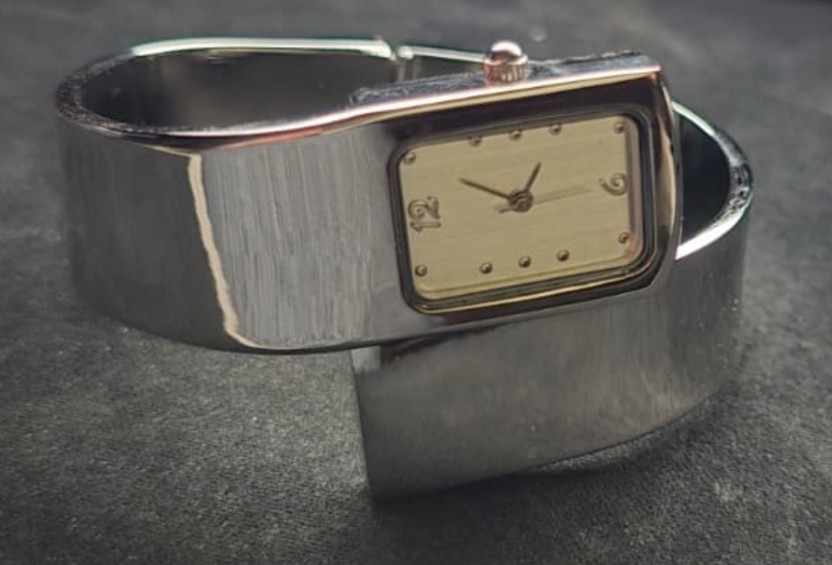 Rare Target Silver Tone Cuff Bracelet Watch NOS New Time Capsule Unworn VTG