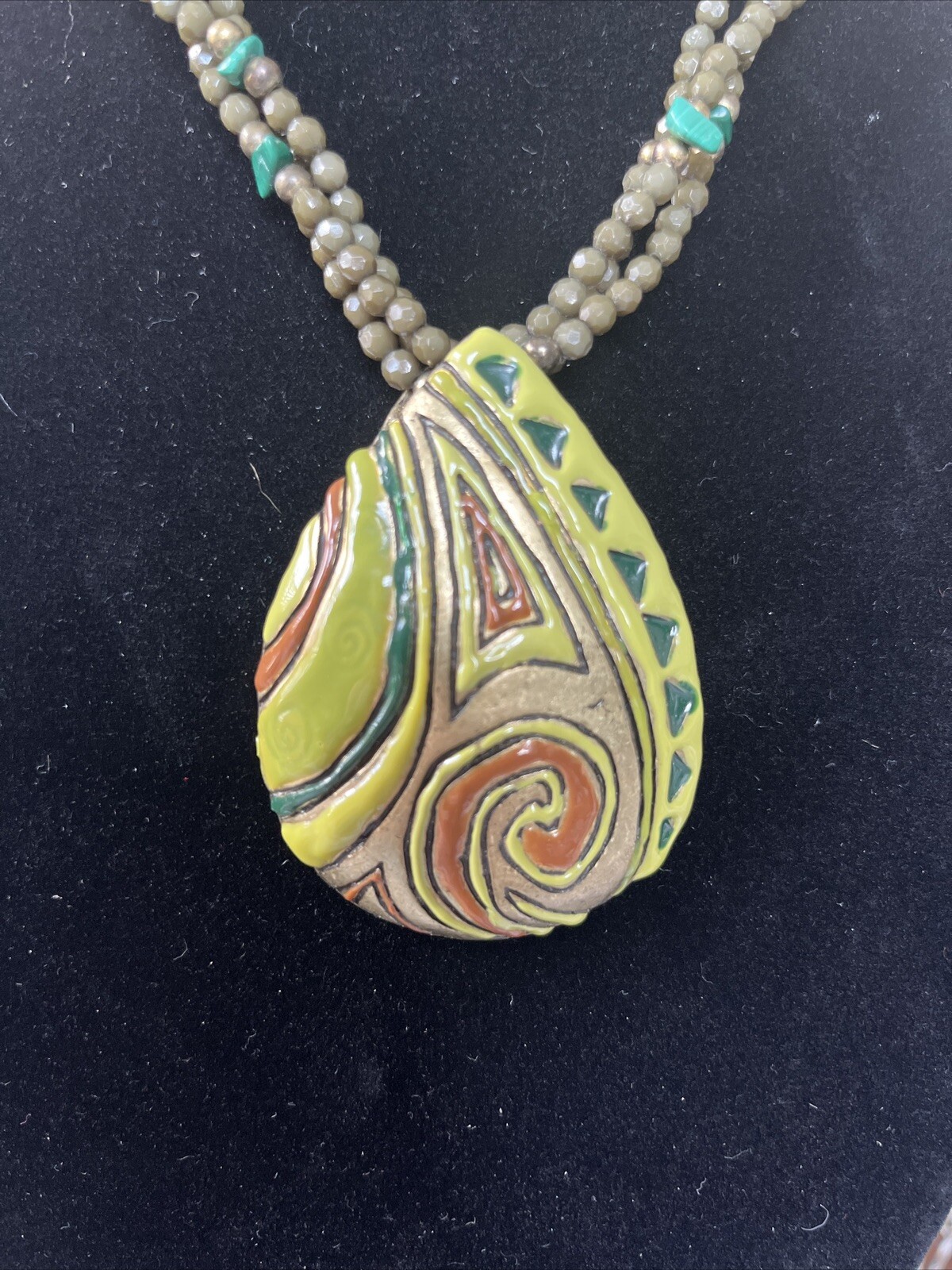 Enamelware Statement Pendant Necklace With Beads And Stones & Earrings Set