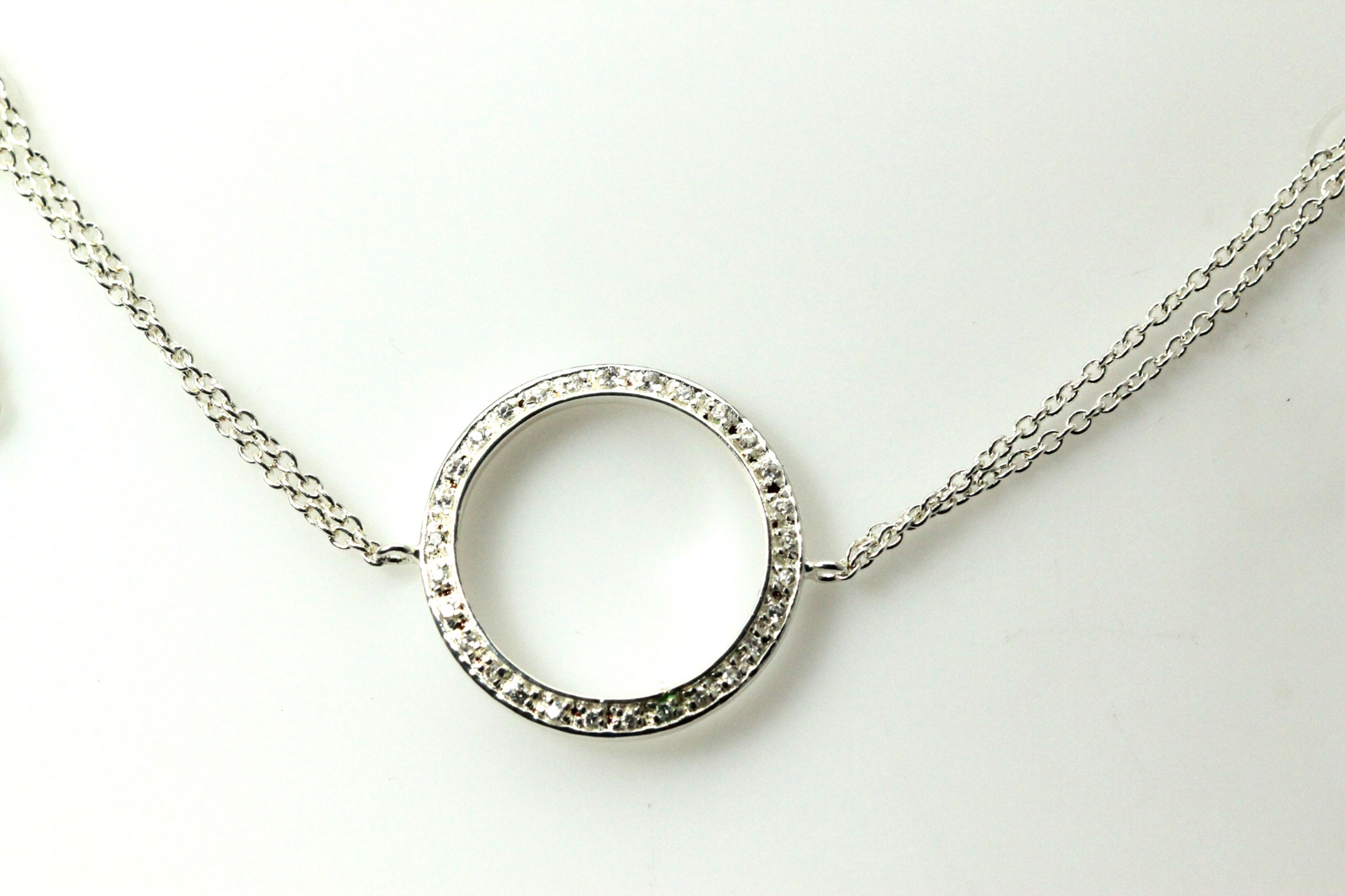 Sterling silver circle on double chain bracelet 6-3/4″ to 7-1/2″ 5 gm (BR3738)