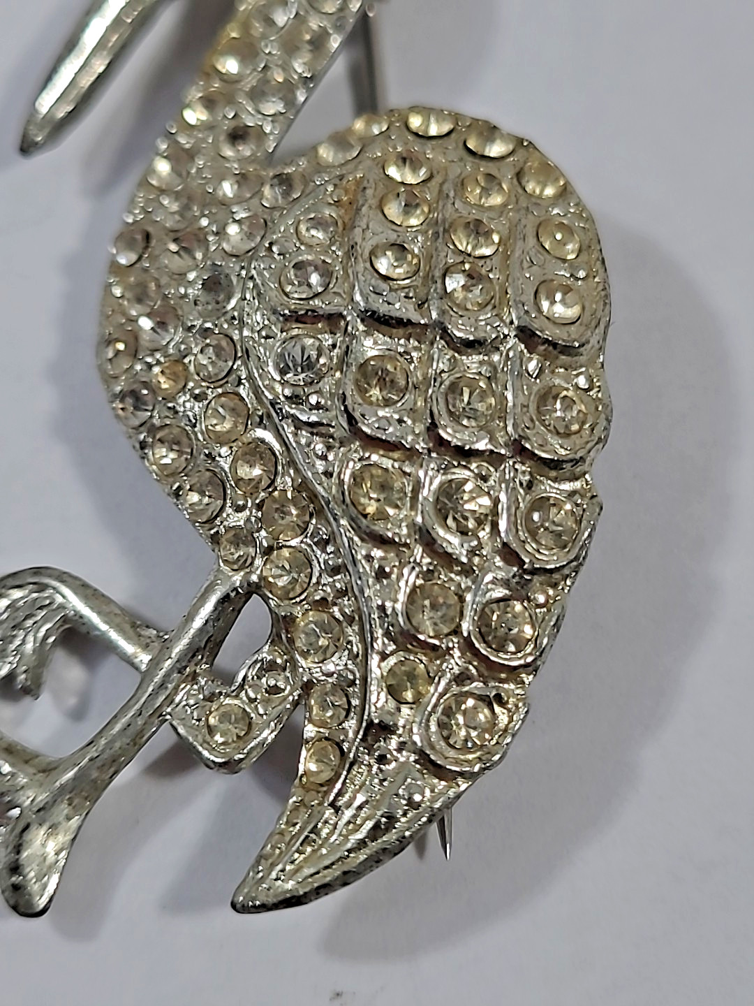 Sterling Silver Pelican Ladies Fashion Pin w/ Rhinestones – 2″ tall