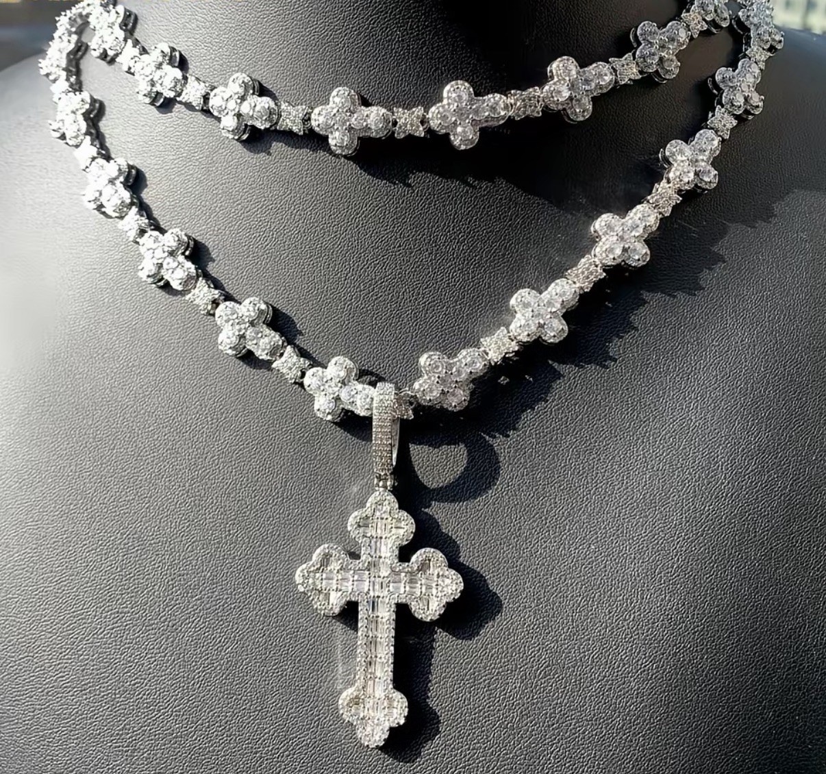 Iced Out Clover Cross Chain Necklace Set with Cross Pendant – Hip Hop Bling
