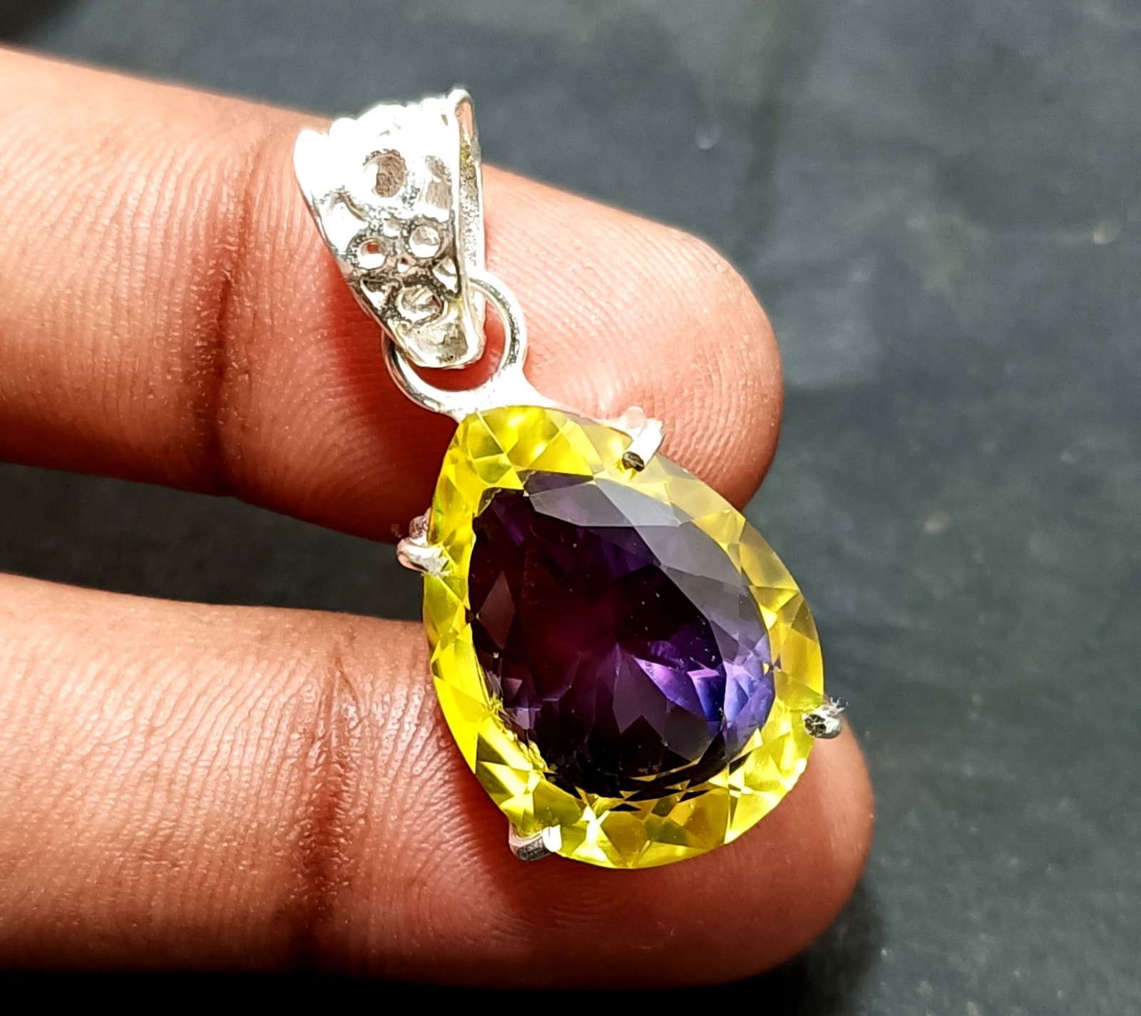 Bi-Color Rare Pitambari Sapphire Pear Natural 39.55 Ct 925 Silver Pendant Gem