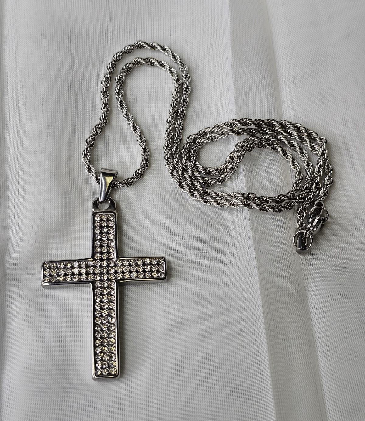 Silver Tone Religious Cross Charm Pendant Rope Chain Clear Crystal Lobster 24″