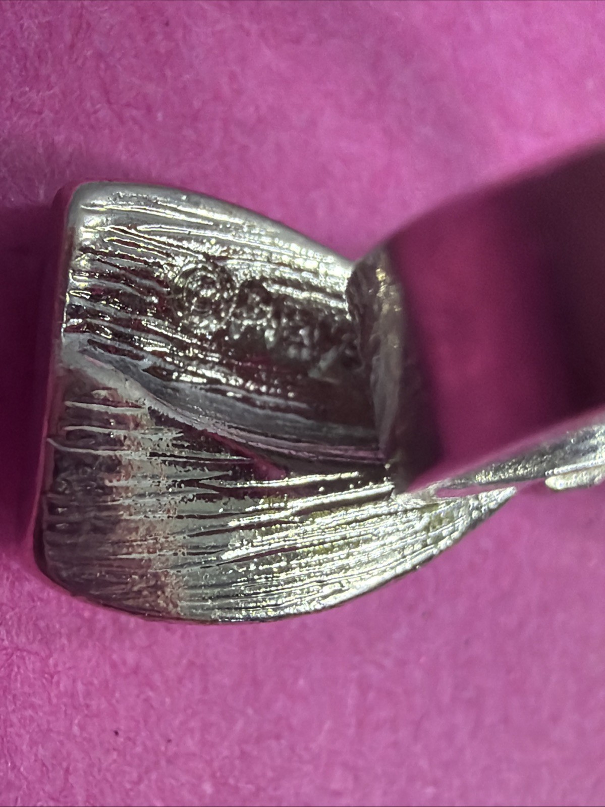 PlayBoy Ladies Silver Tone Bow Ring With Clear Stones Mixed Sizes