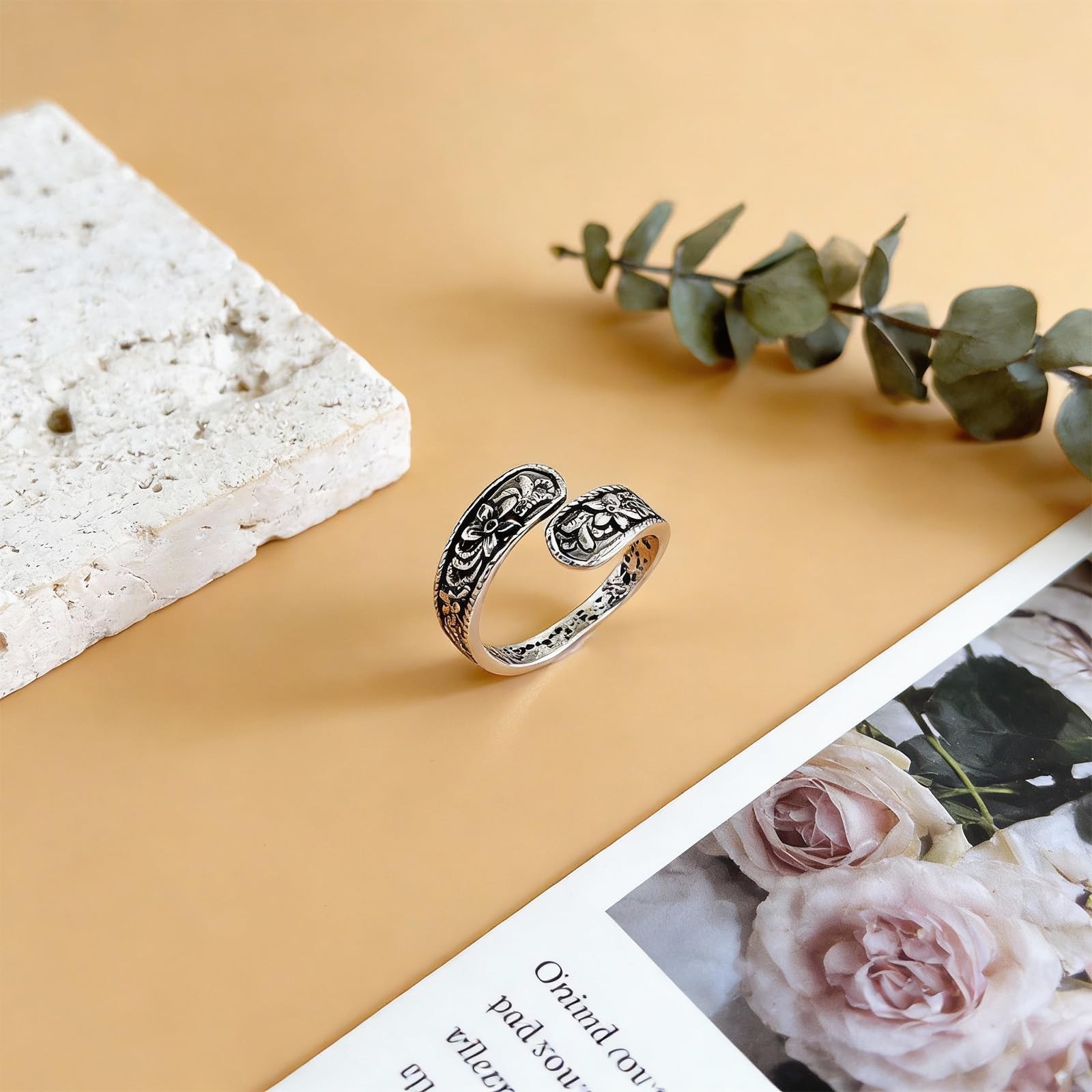 Vintage Gold Ring, Adjustable with Intricate Carving Design, Unique Boho Open…