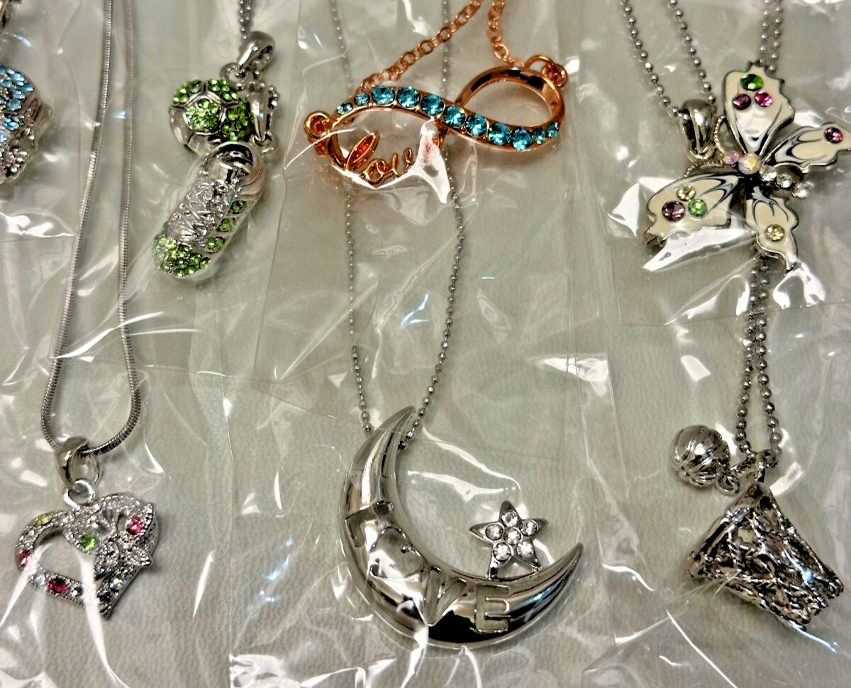 New 20pcs Lot Crystal Charm Pendant Necklaces Jewelry #32 Top Quality