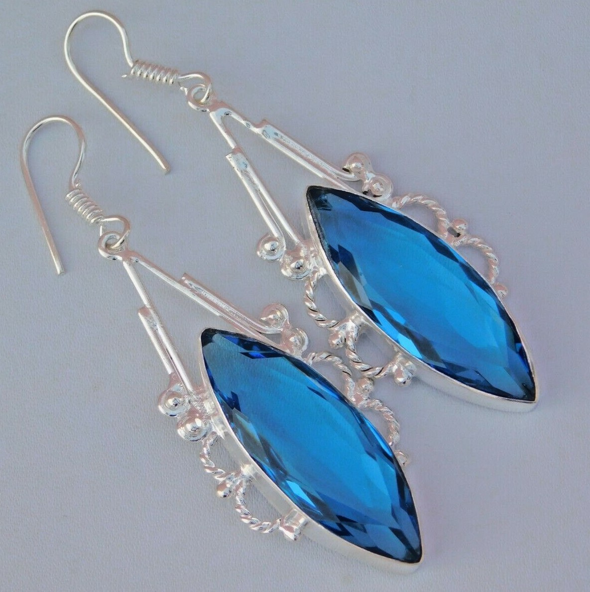 Perfect Valentine’s day Gift For Her ! Hydro London BT Qtz Silver Brass Earrings