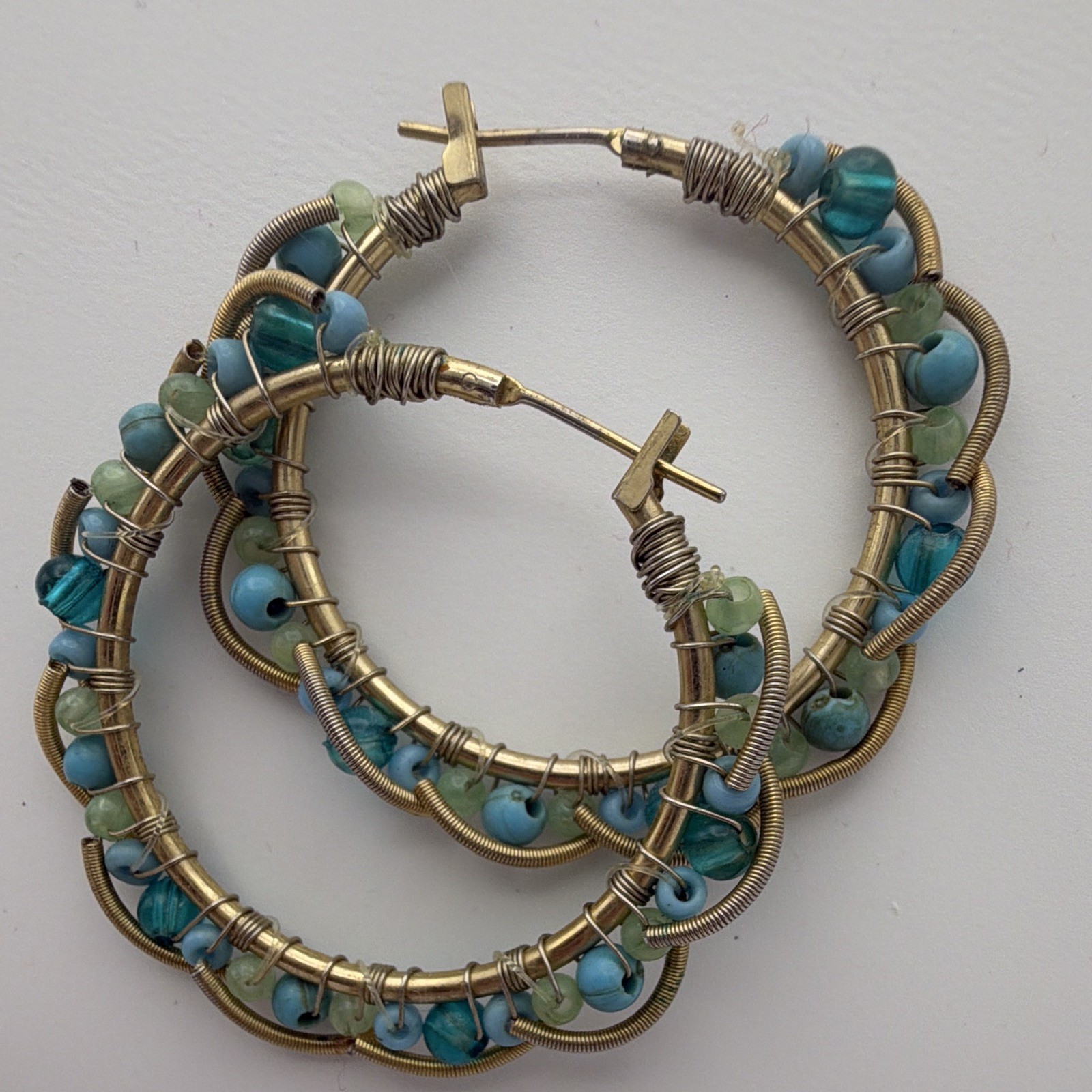 Gold Tone Wire Wrapped Beaded Hoop Earrings Round Blue Green Hoop Wire Closure