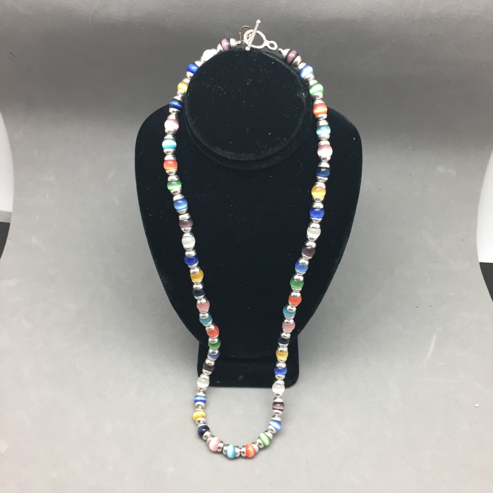 Fiber Optic Cat Eye Glass Bead Necklace Multi Color Silver Caps 18″ Toggle
