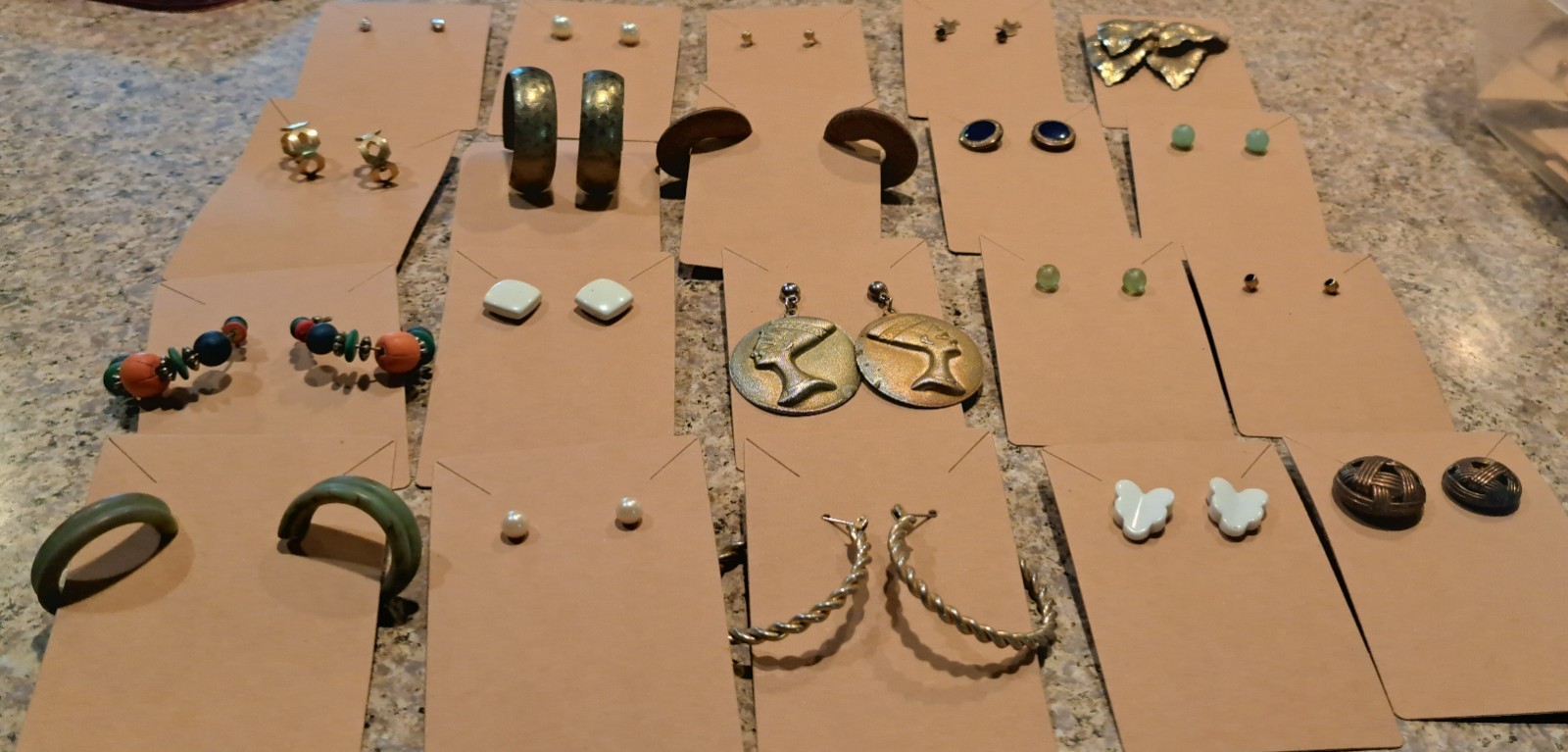 Lot Of 20 Pierced Earrings Pairs Variety Vintage To Now, Costume (Lot#1) READ