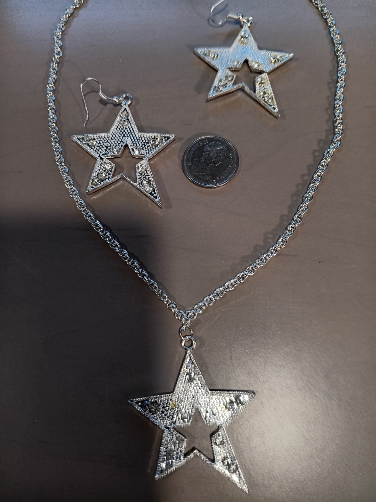 Blingy Silver Tone Star Shaped Pendant and Matching Earrings