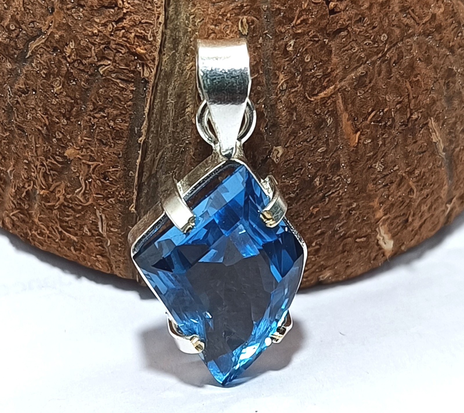 31.65 Ct Certified Natural Fancy Blue Sapphire Gemstone Pendant 925 Sterling Gem