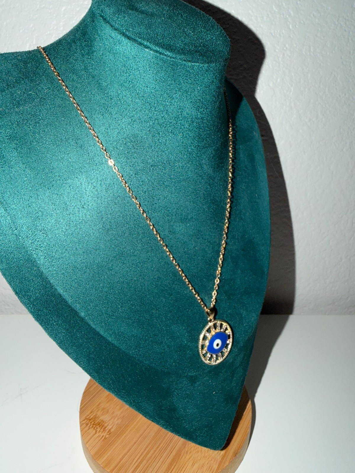 Handmade Evil Eye Pendant Necklace Fold Tone Crystal Circle Charm