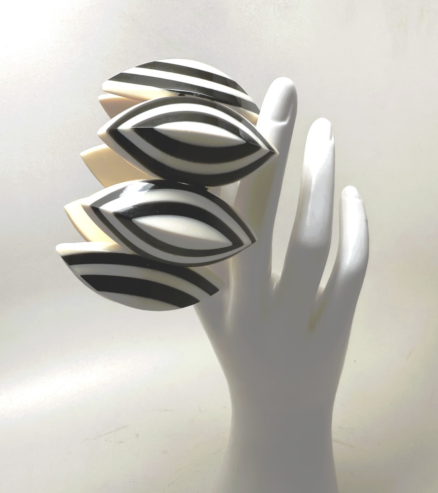 Gorgeous French Designer Marion Godart Black & White Resin Stretch Bracelet