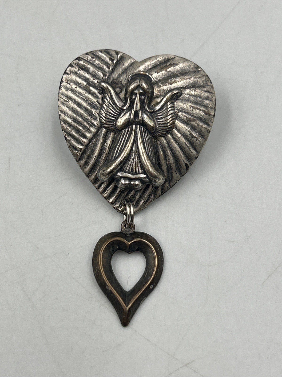 Silver-Tone Angel Heart Earrings Women’s Dangle Drop 3D